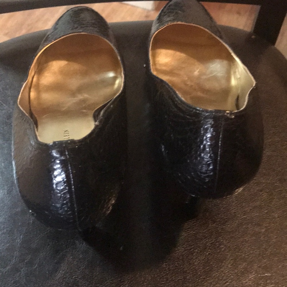 Anne Klein pumps